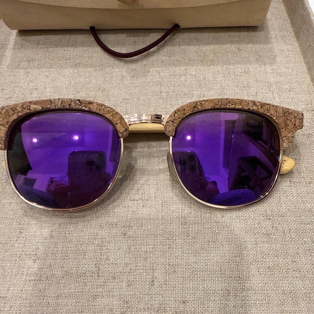 Vineyard Sun Purple Mirrored Cork Sunglasses | Sustainable Wood Case